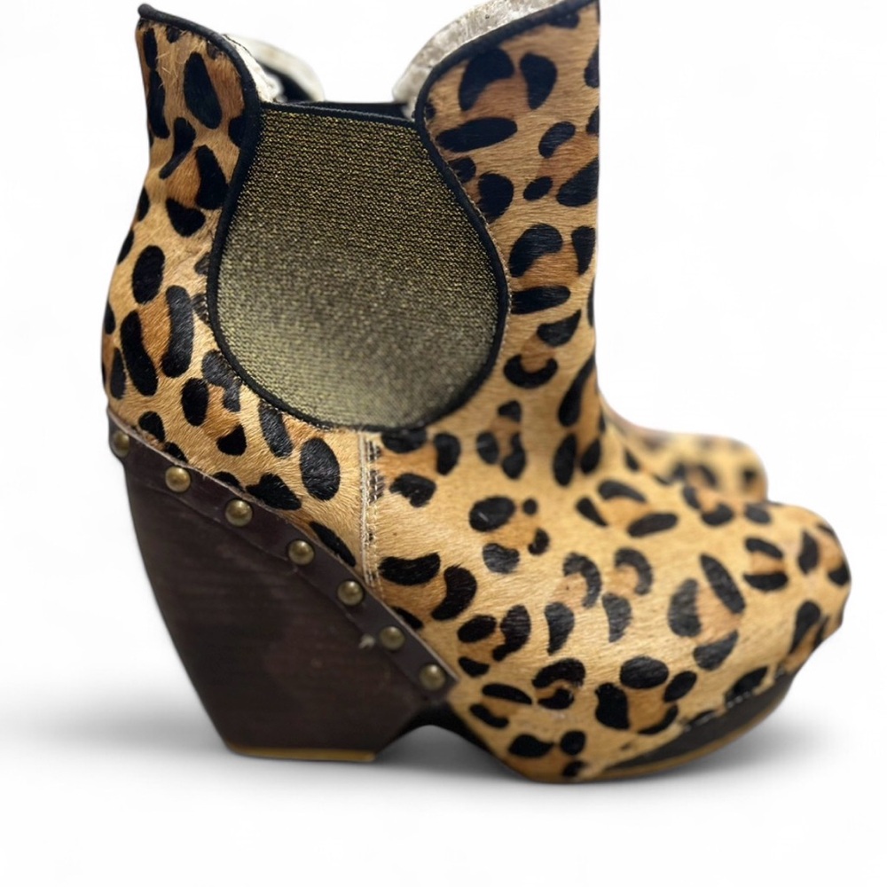 Leopard pony hair wedge ankle boots wood heel size 10 - Picture 3 of 4